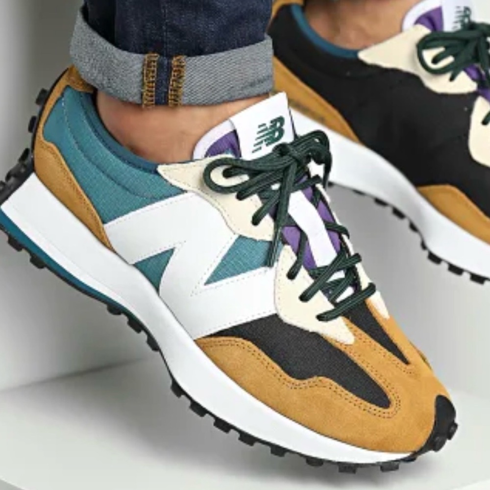 New Balance 327 Workwear Moonstone Retro Runner Sneakers - Picture 7 of 10